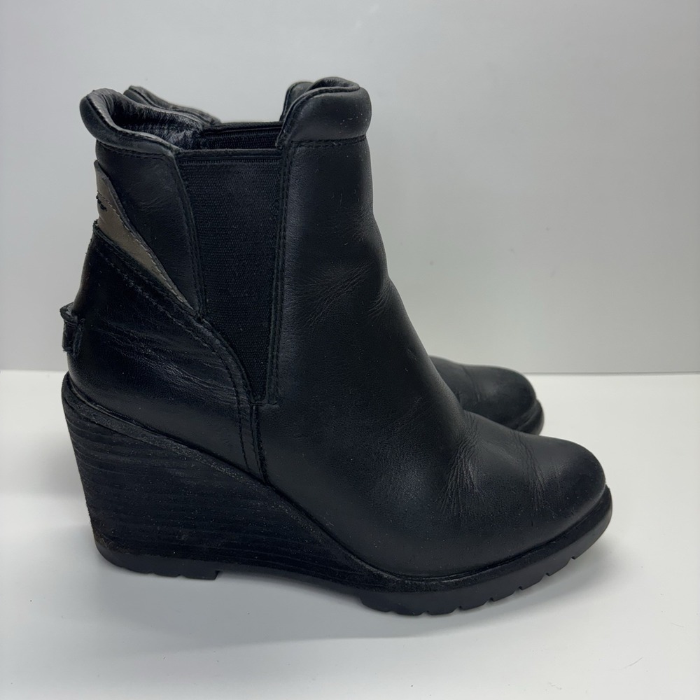Sorel Women's After Hours Black‎ Leather Wedge Chelsea Boots Size 6 NL2565-010